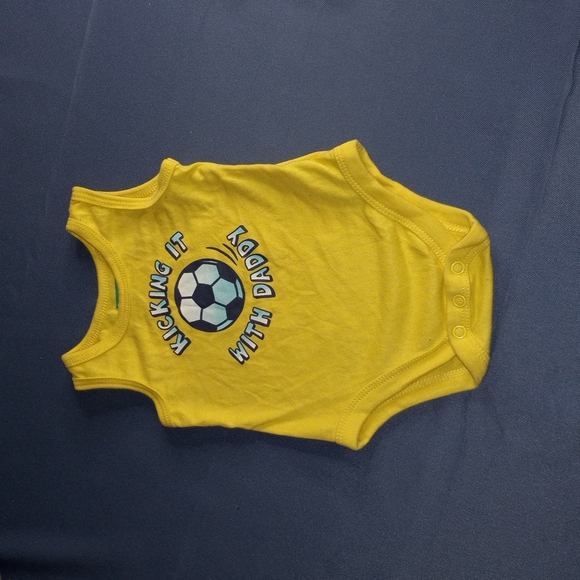 4 Baby bodysuit - Picture 2 of 5